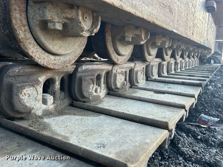 image for item MO9153 1988 Caterpillar 245 excavator