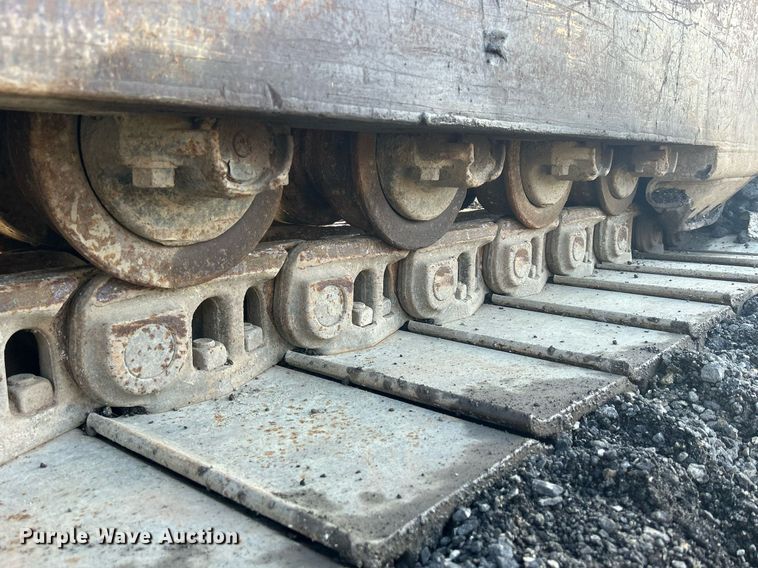 image for item MO9153 1988 Caterpillar 245 excavator