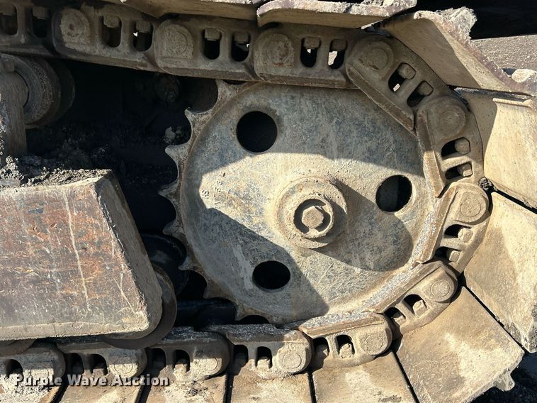 image for item MO9153 1988 Caterpillar 245 excavator
