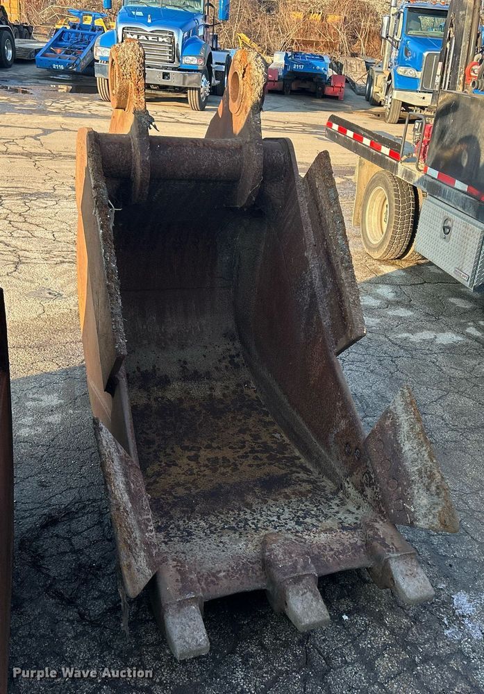 image for item MO9153 1988 Caterpillar 245 excavator