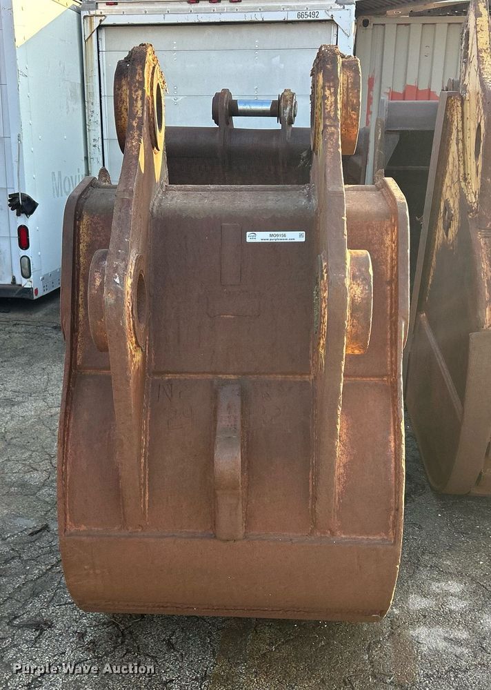 image for item MO9153 1988 Caterpillar 245 excavator