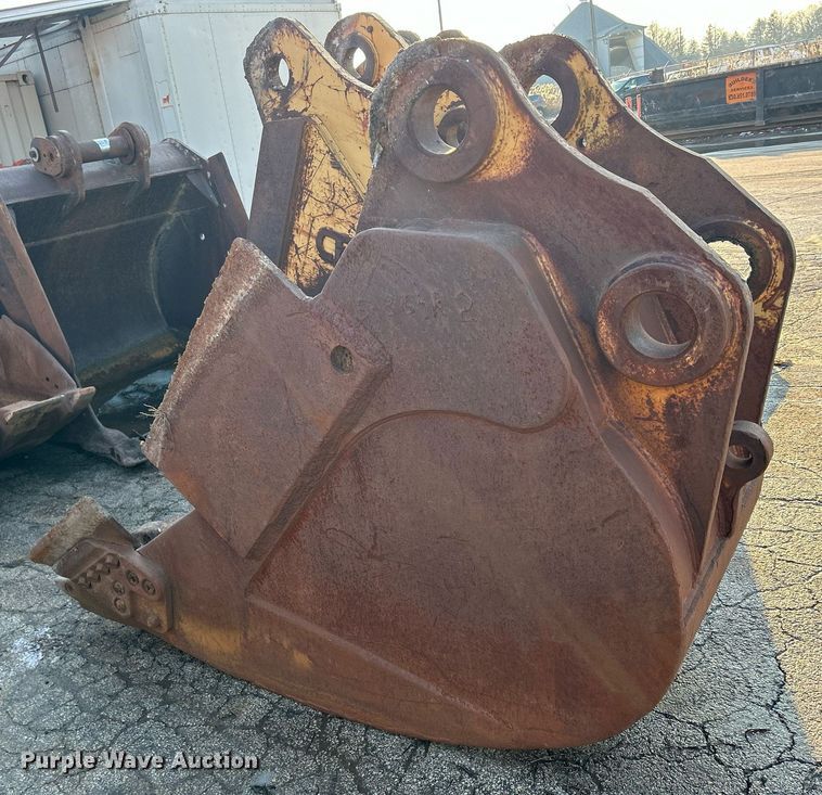 image for item MO9153 1988 Caterpillar 245 excavator