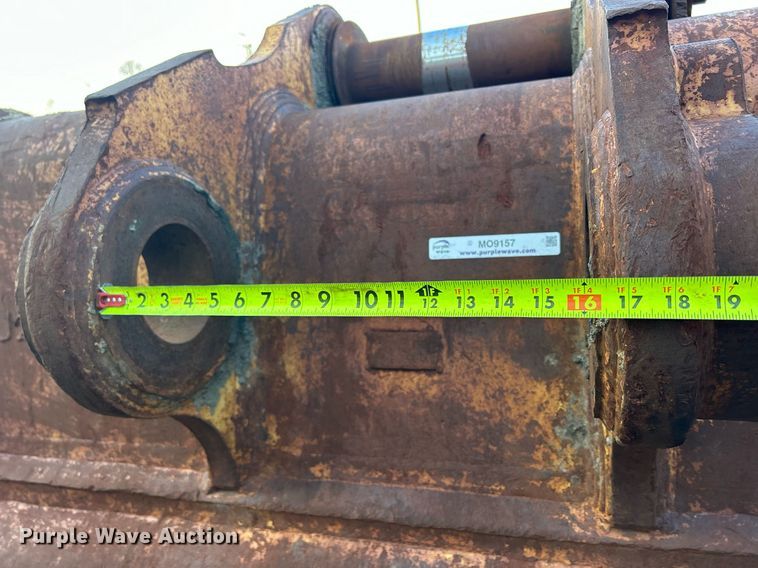 image for item MO9157 64