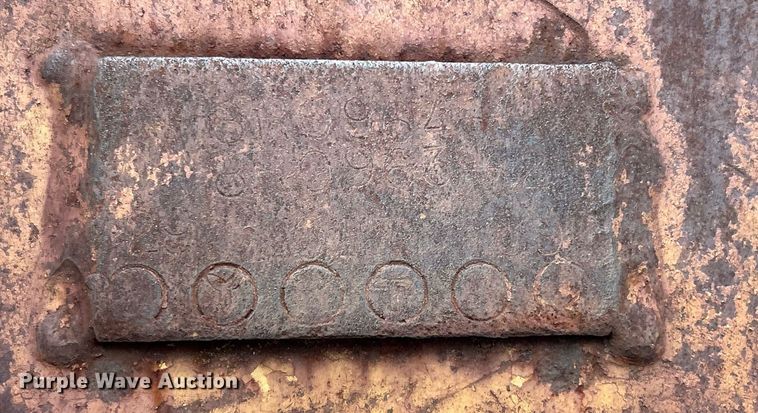 image for item MO9157 64