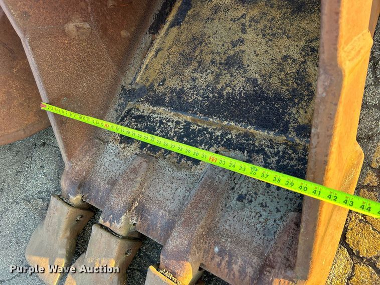 image for item MO9158 TWW 41