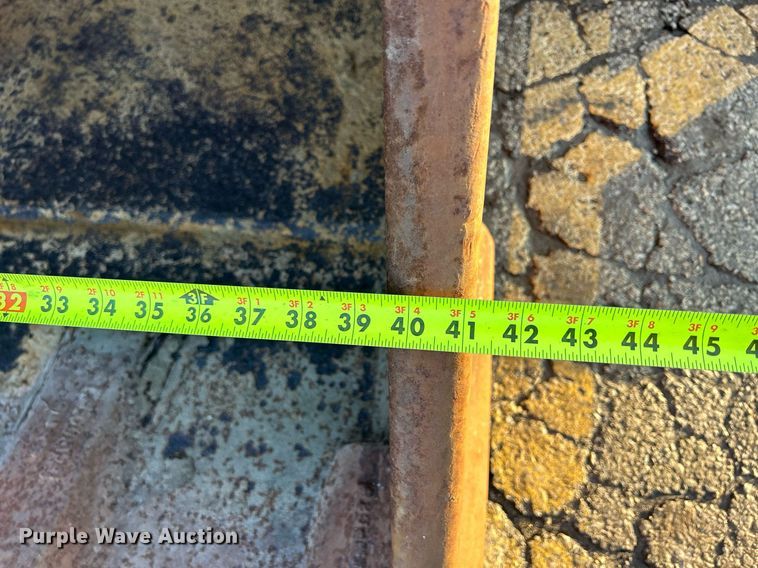 image for item MO9158 TWW 41