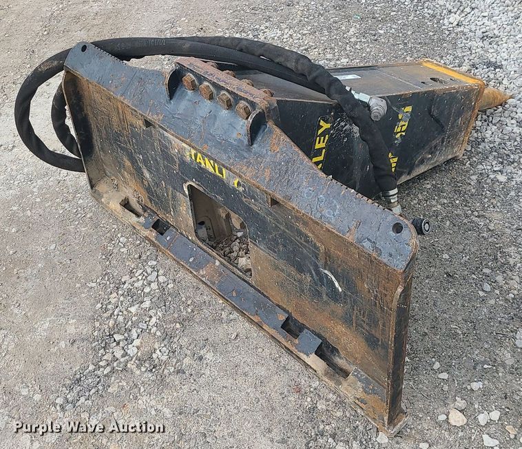 image for item MQ9579 Stanley MB556 skid steer breaker