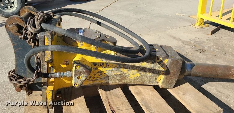 image for item MQ9599 2013 Atlas copco SB452 breaker