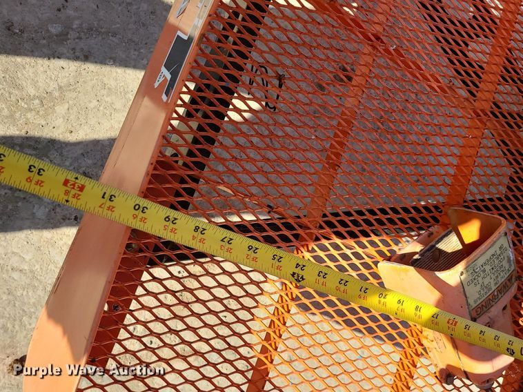 image for item MQ9600 2007 JLG E300AJP boom lift