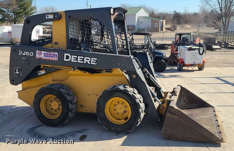 image for item MQ9601 2012 John Deere  326D skid steer loader