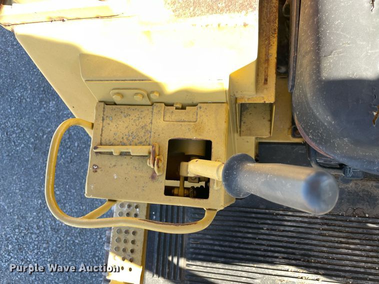 image for item NA9751 Caterpillar 953 loader
