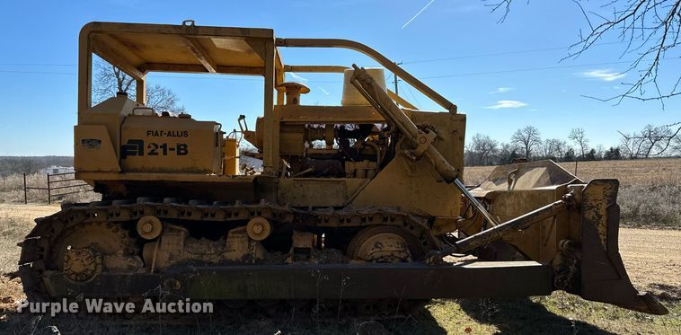 image for item NA9761 1971 Fiat-Allis 21-B dozer