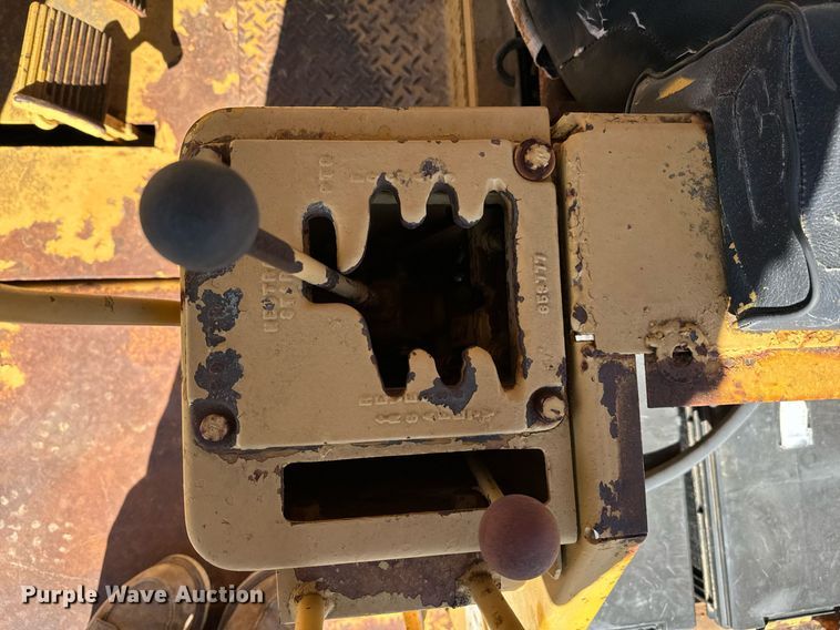 image for item NA9761 1971 Fiat-Allis 21-B dozer