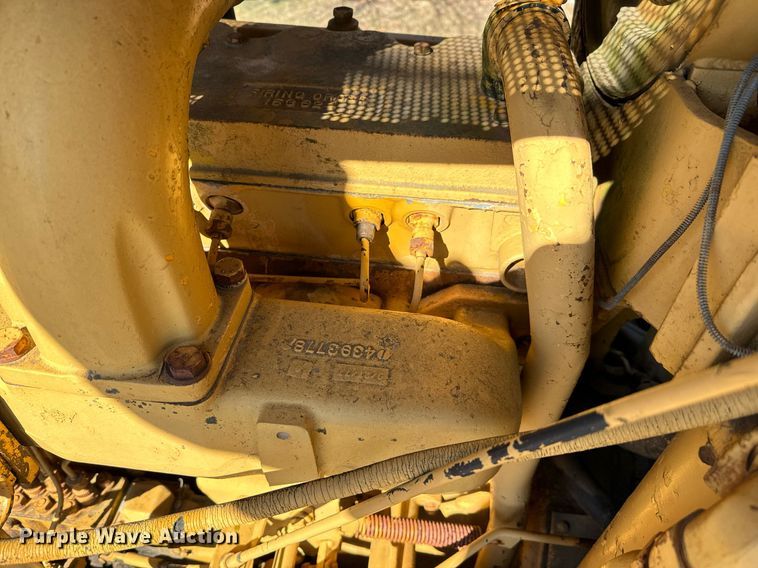 image for item NA9761 1971 Fiat-Allis 21-B dozer