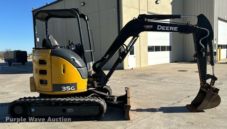 image for item NA9786 2020 John Deere 35G mini excavator