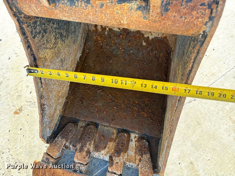 image for item NA9786 2020 John Deere 35G mini excavator