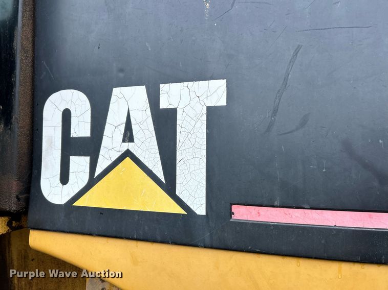 image for item NE9749 2003 Caterpillar 924G wheel loader