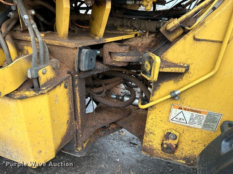 image for item NE9749 2003 Caterpillar 924G wheel loader