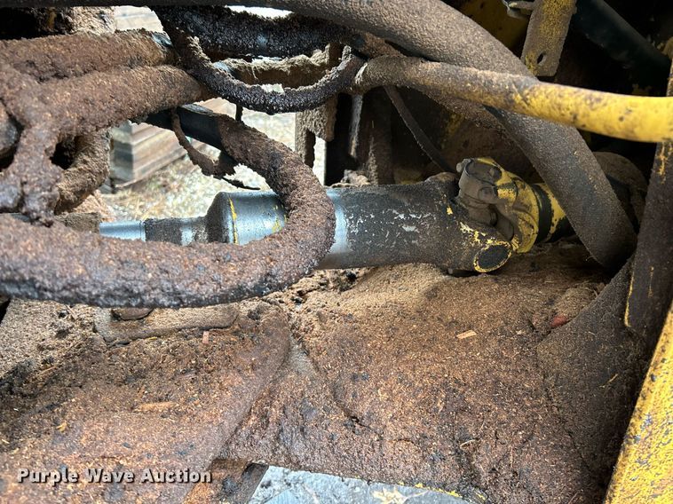 image for item NE9749 2003 Caterpillar 924G wheel loader