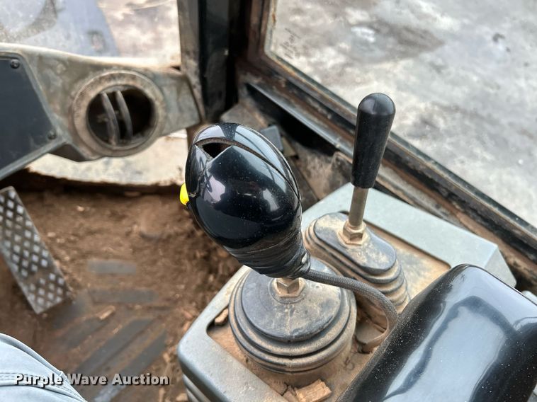 image for item NE9749 2003 Caterpillar 924G wheel loader