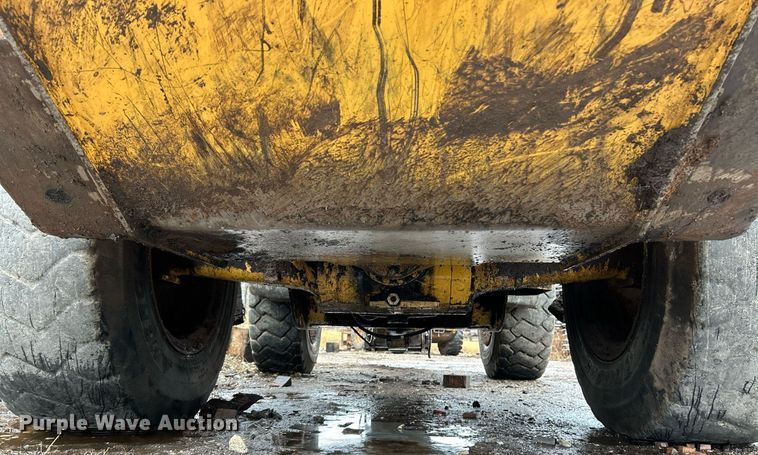 image for item NE9749 2003 Caterpillar 924G wheel loader