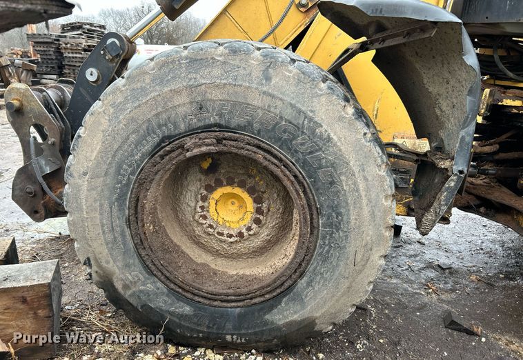 image for item NE9749 2003 Caterpillar 924G wheel loader