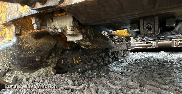 image for item NE9752 1965 Caterpillar D6C dozer