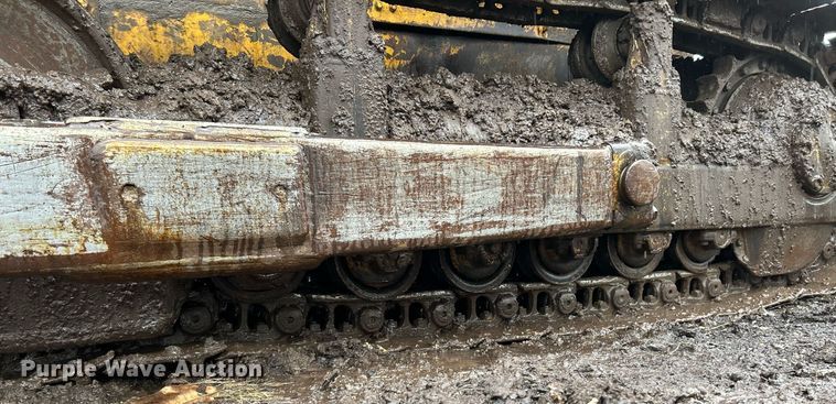 image for item NE9752 1965 Caterpillar D6C dozer
