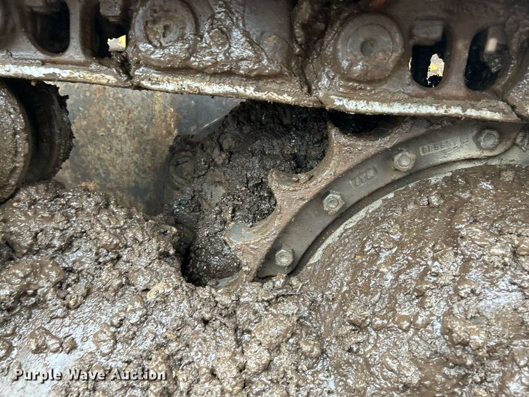 image for item NE9752 1965 Caterpillar D6C dozer