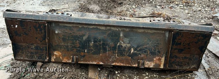 image for item NE9753 1993 New Holland L783 skid steer loader