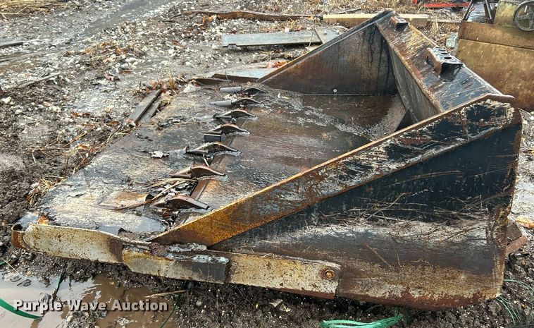 image for item NE9753 1993 New Holland L783 skid steer loader