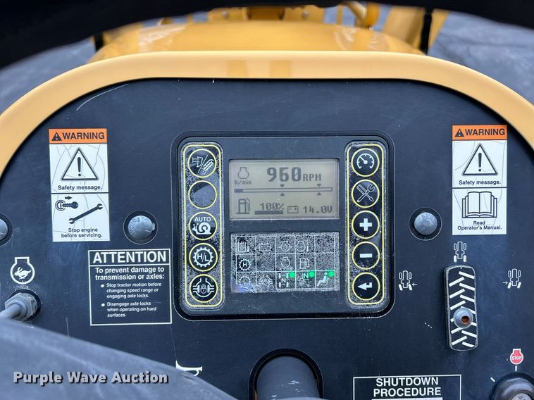 image for item NE9780 2010 Vermeer RTX750 vibratory cable plow