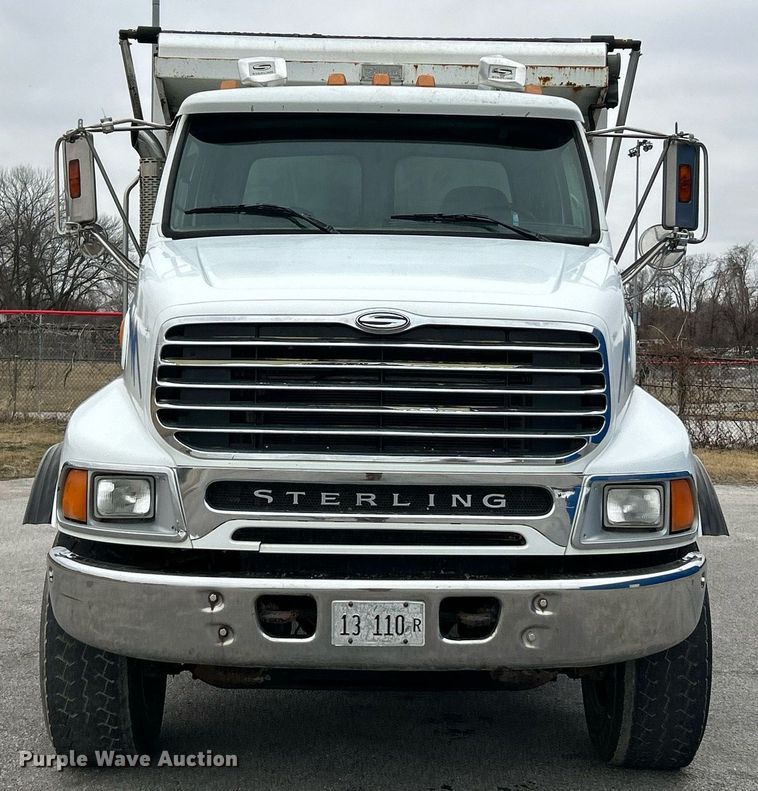 image for item NE9782 2007 Sterling  L8500 dump truck