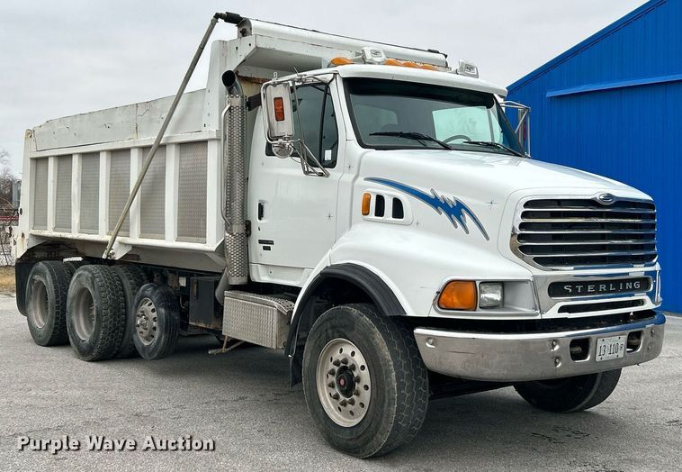 image for item NE9782 2007 Sterling  L8500 dump truck