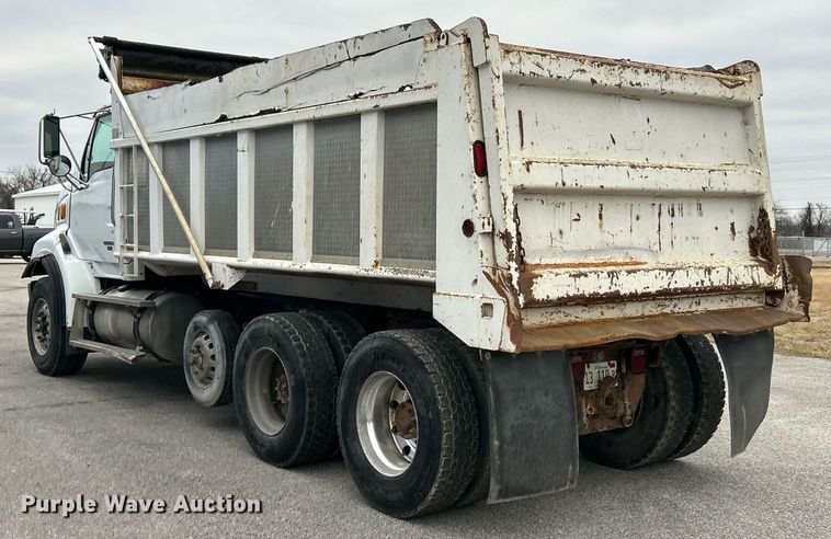 image for item NE9782 2007 Sterling  L8500 dump truck