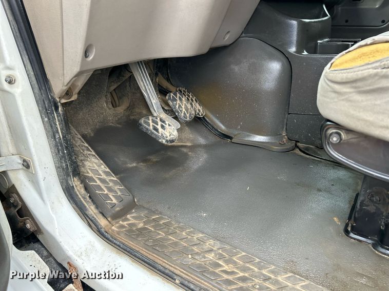 image for item NE9782 2007 Sterling  L8500 dump truck