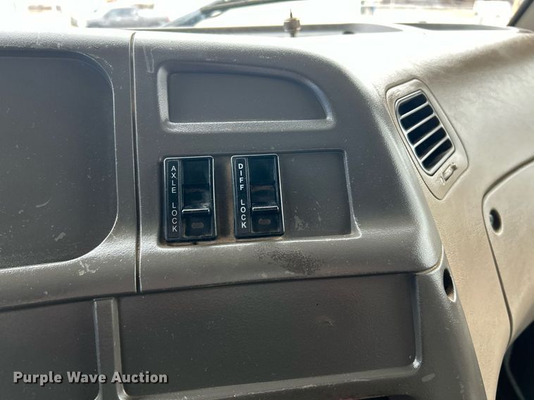 image for item NE9782 2007 Sterling  L8500 dump truck