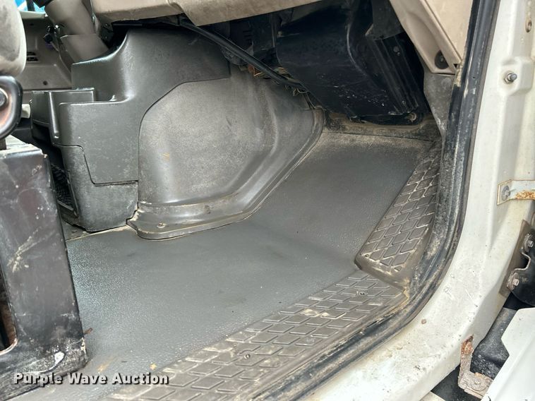 image for item NE9782 2007 Sterling  L8500 dump truck