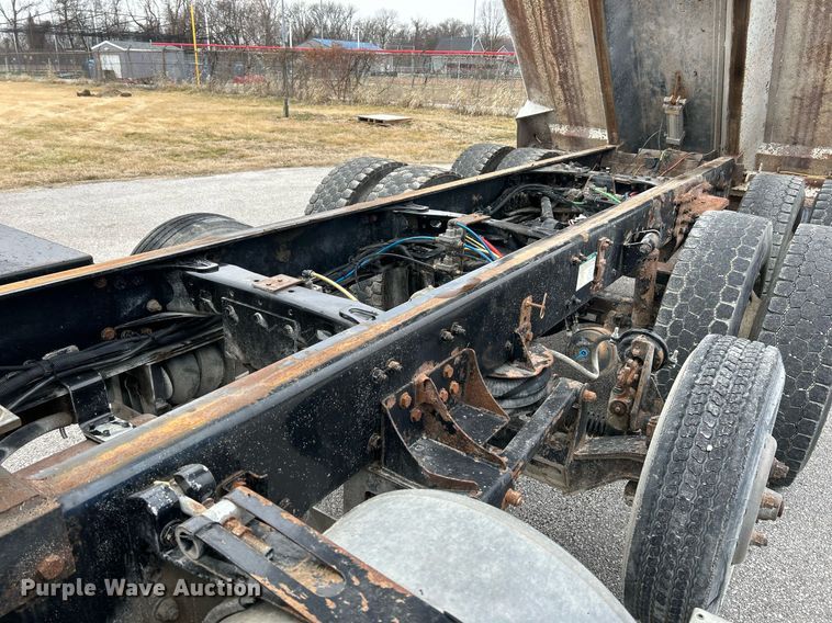 image for item NE9782 2007 Sterling  L8500 dump truck