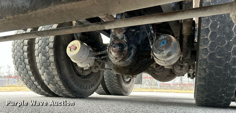 image for item NE9782 2007 Sterling  L8500 dump truck