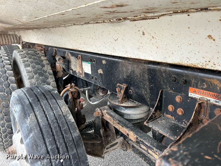 image for item NE9782 2007 Sterling  L8500 dump truck