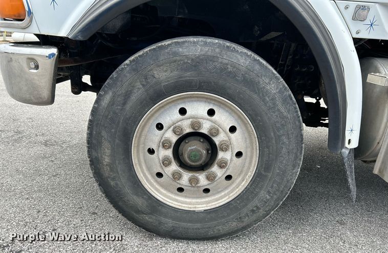 image for item NE9782 2007 Sterling  L8500 dump truck