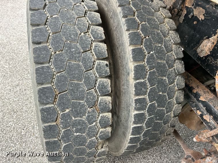 image for item NE9782 2007 Sterling  L8500 dump truck