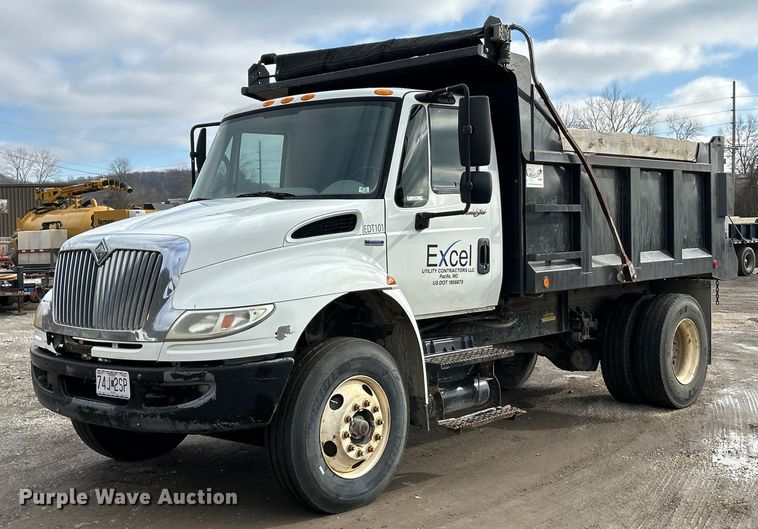 image for item NE9784 2009 International 4400 SBA dump truck