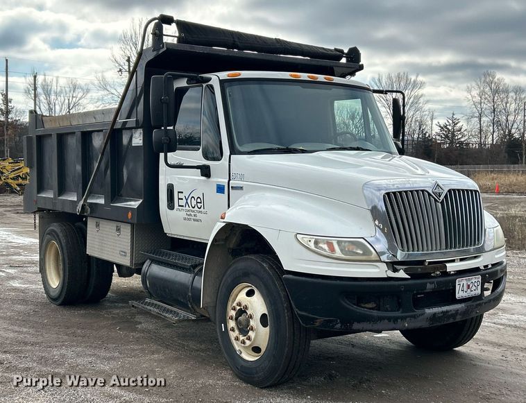 image for item NE9784 2009 International 4400 SBA dump truck