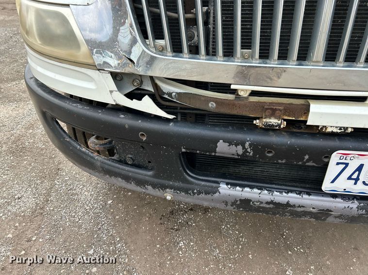 image for item NE9784 2009 International 4400 SBA dump truck