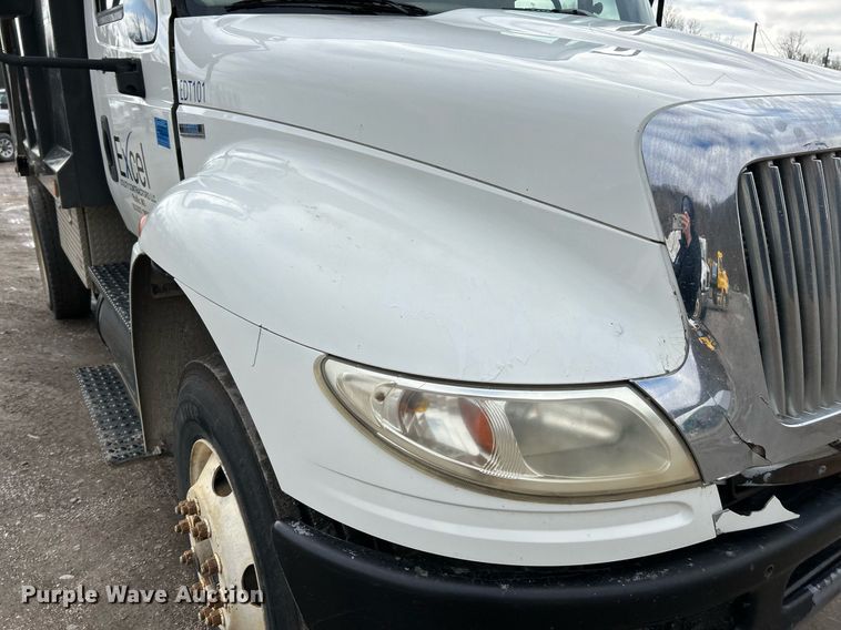 image for item NE9784 2009 International 4400 SBA dump truck