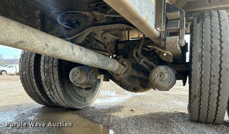 image for item NE9784 2009 International 4400 SBA dump truck