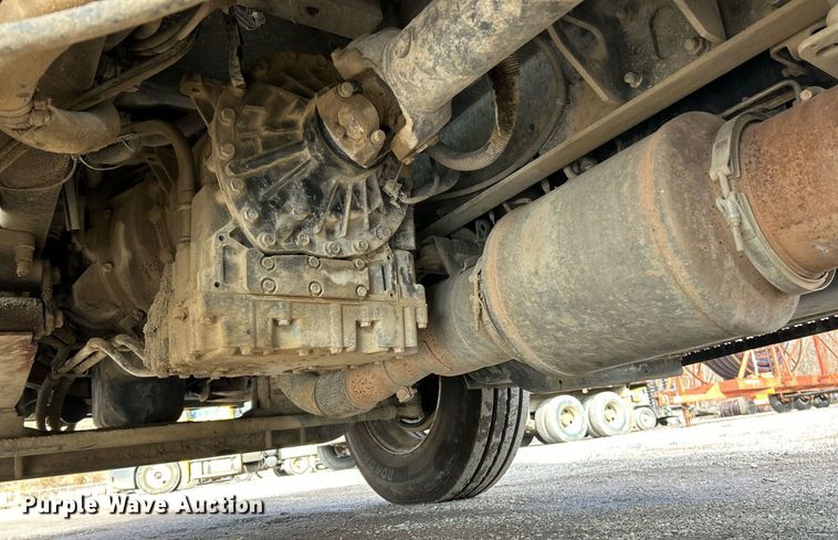 image for item NE9784 2009 International 4400 SBA dump truck