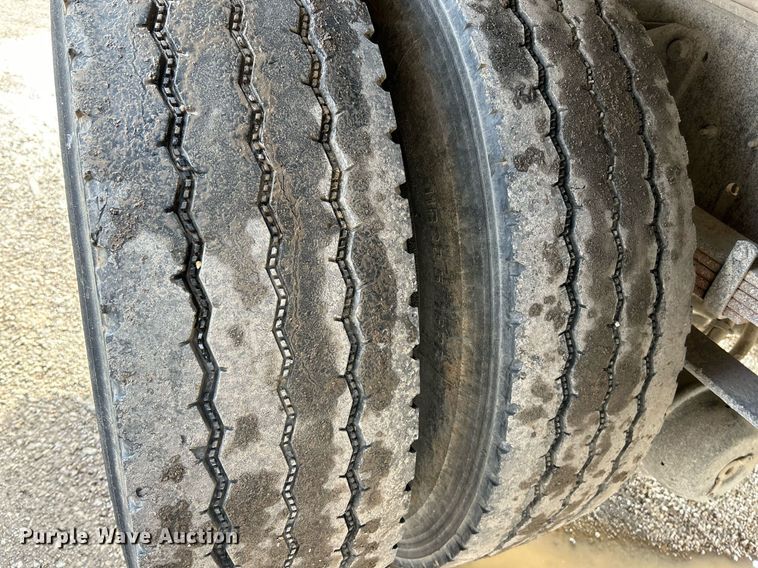 image for item NE9784 2009 International 4400 SBA dump truck